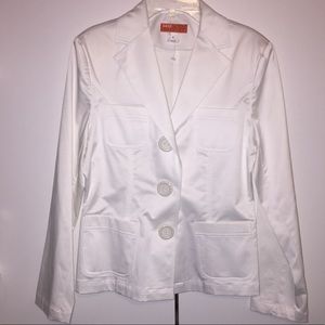 NWOT white blazer